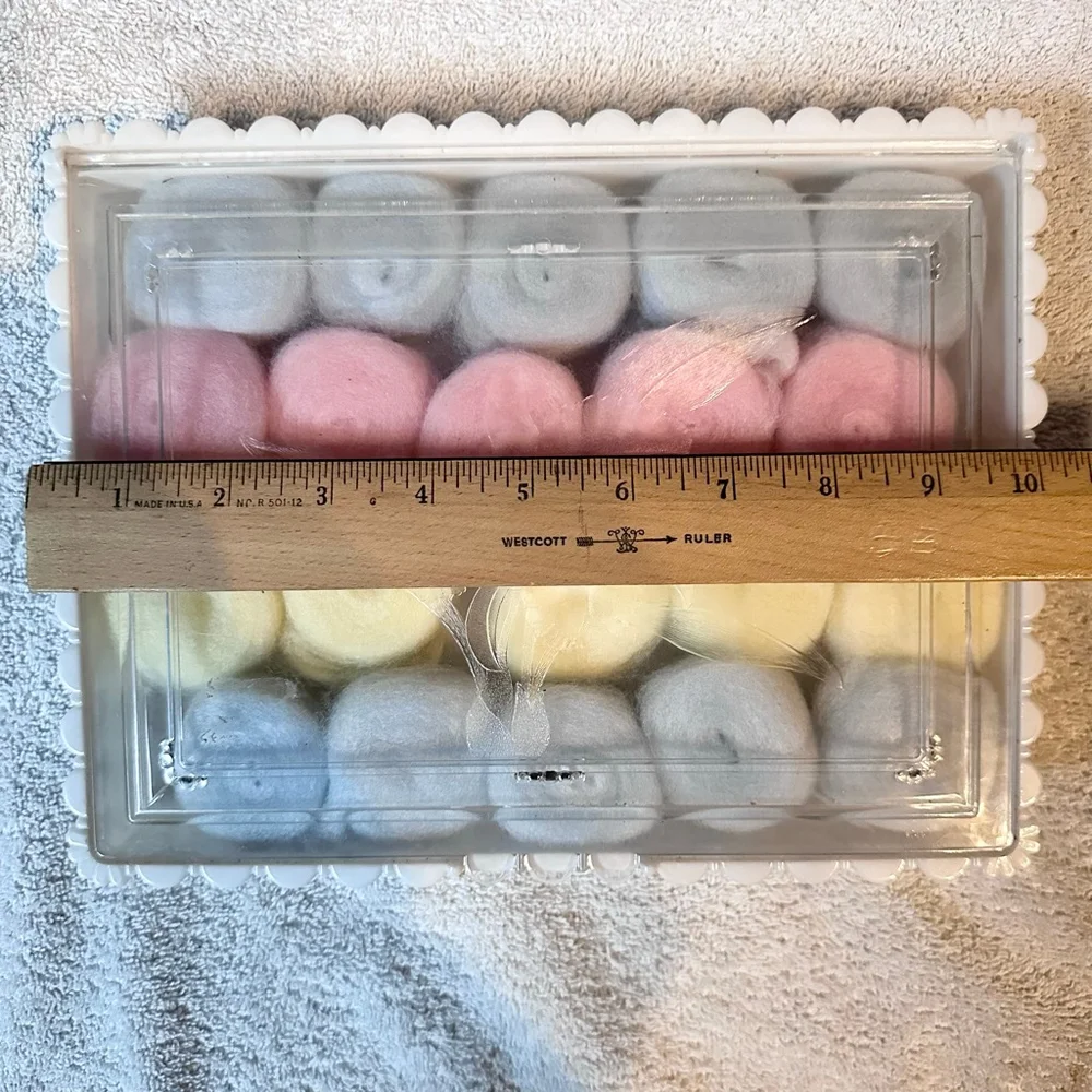 Vintage Plastic Vanity Box Bathroom Or Make Up Storage Clear Lid Iris Flower